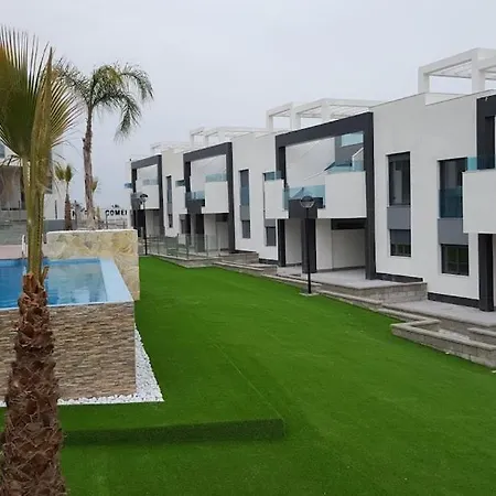 Oasis Beach - Top Floor With Seaview Torrevieja Exterior foto