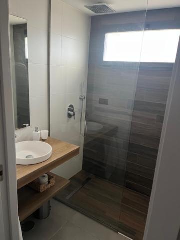 Oasis - Floor With Seaview Apartment